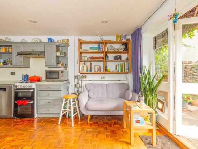 House for sale in Spike Island, Feckenham