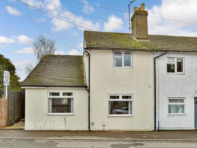 House for sale in Oad Street, Kent