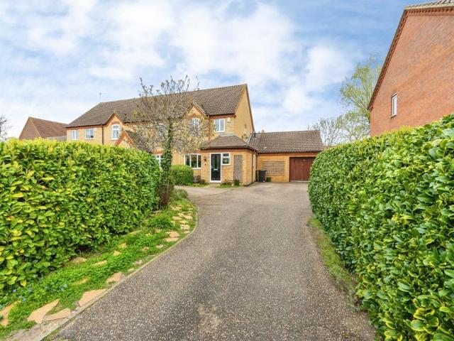 House for sale in Bedford