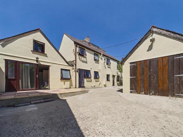 House for sale in Treneere, Penzance