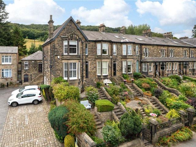 House for sale in Guiseley, West Yorkshire