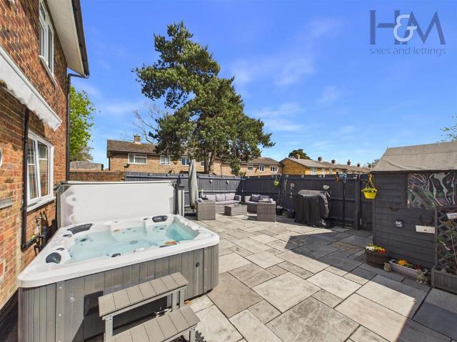House for sale in Chells, Shephall