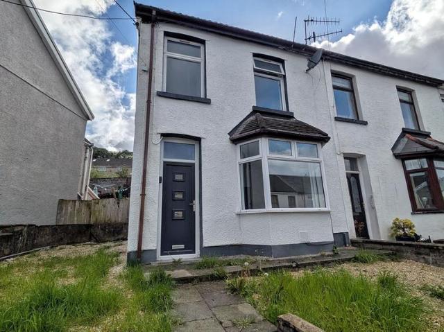 House for sale in Penygraig