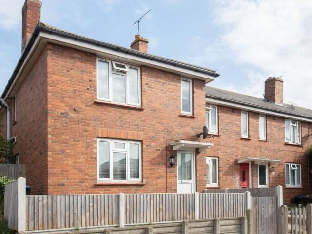 House for sale in Acol, Kent
