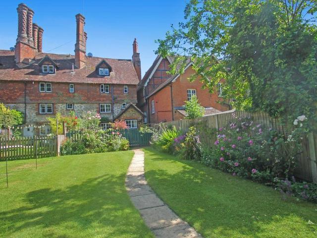 House for sale in Albury, Westborough