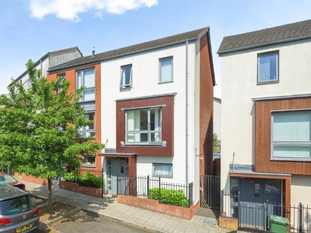 House for sale in Mount Wise