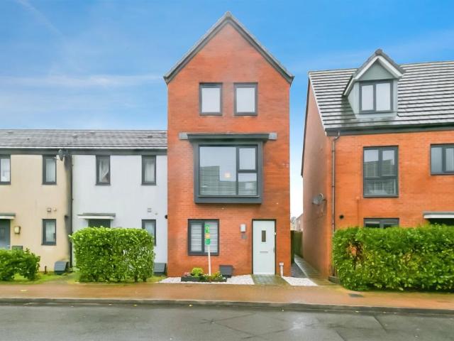 House for sale in Barry Island, Barry