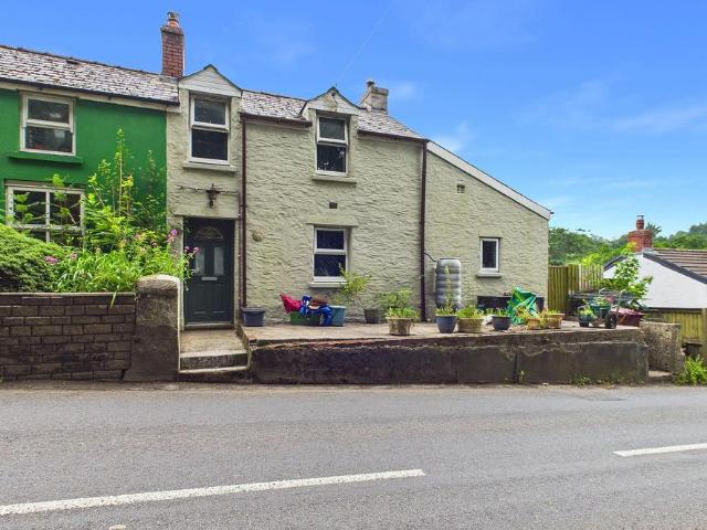 House for sale in Narberth, Wales