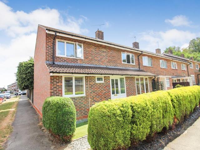 House for sale in Glynde, West Sussex
