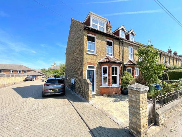 House for sale in Grove Park, Oad Street