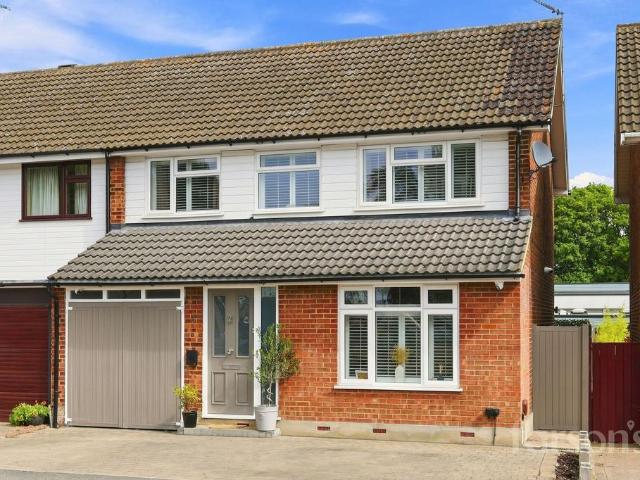 House for sale in Hutton, Navestock Side