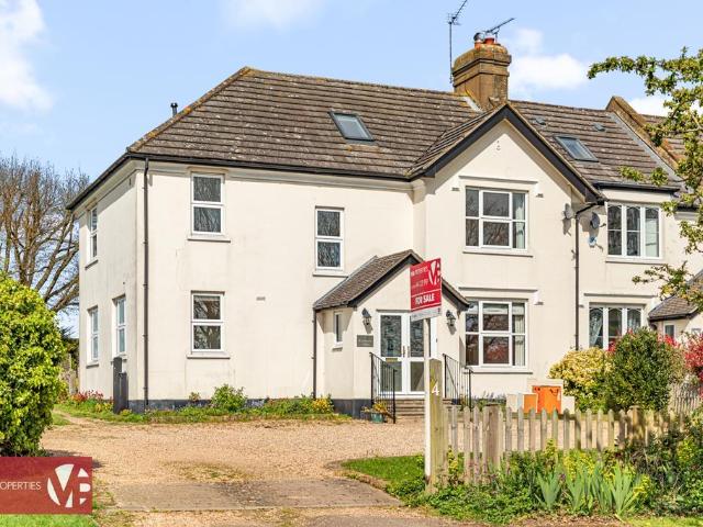 House for sale in Broxbourne, Hertfordshire