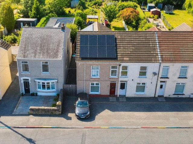 House for sale in Loughor, Wales