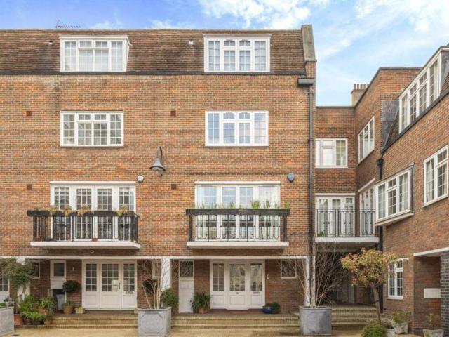 House for sale in Paddington, Greater London