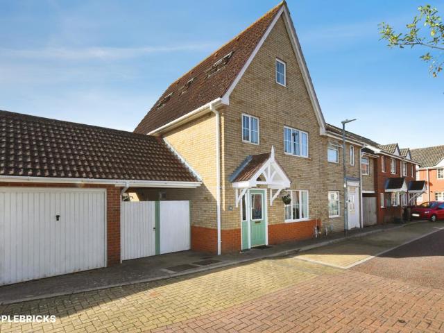 House for sale in Mile End, Colchester