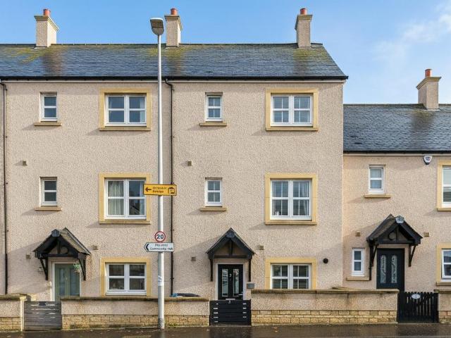 House for sale in Millerhill, Scotland