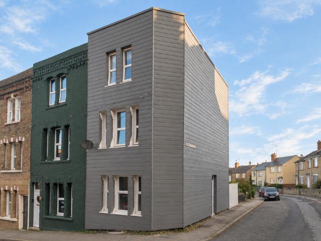 House for sale in East Cliff, Acol