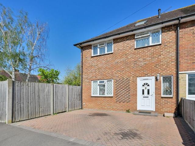 House for sale in London Borough of Hounslow, Feltham