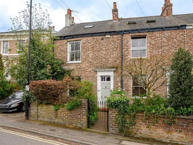 House for sale in Foss Islands, York