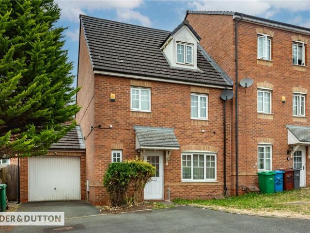House for sale in Georgia, Greater Manchester