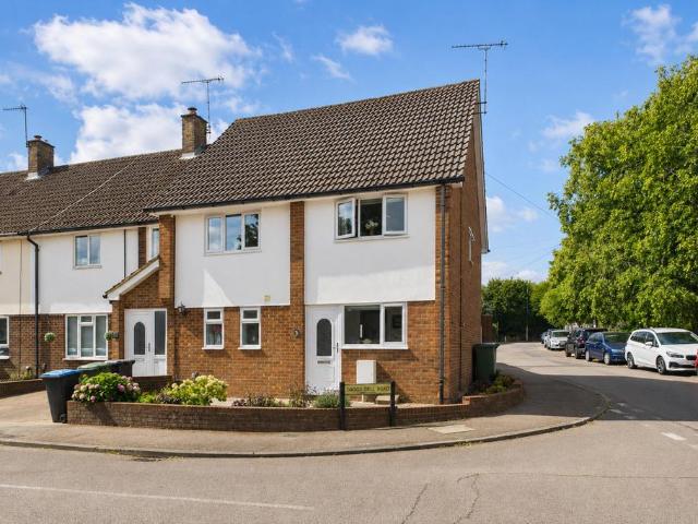 House for sale in Pouchen End, Hertfordshire