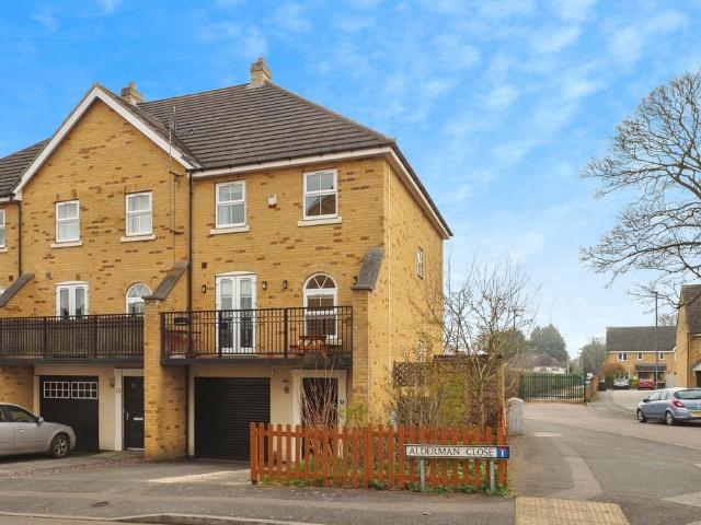 House for sale in Attenborough, East Midlands