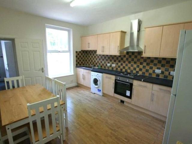 House for sale in Attenborough, East Midlands