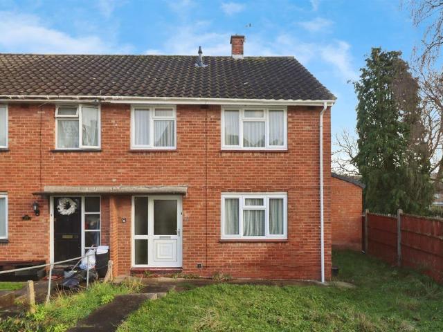 House for sale in Feckenham, City Of Bristol