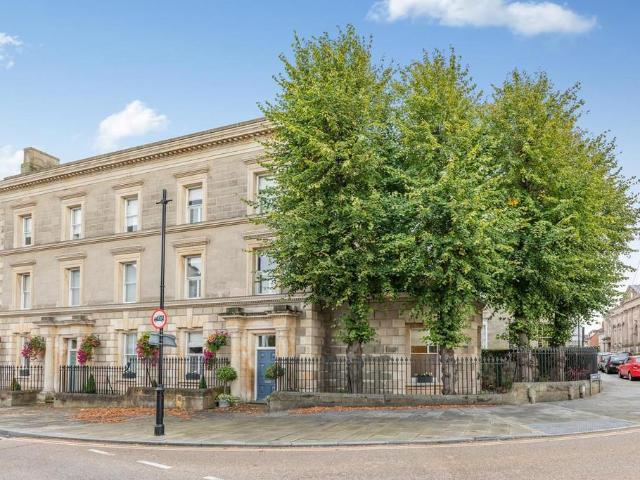 House for sale in Woodloes Park, Green Close
