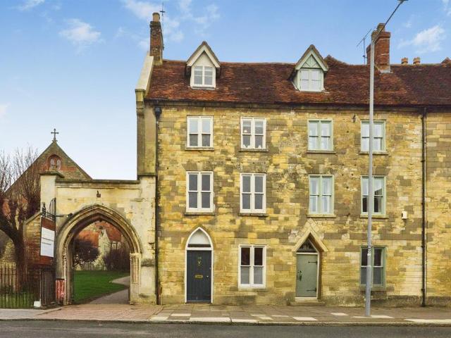 House for sale in Calverton End, Milton Keynes