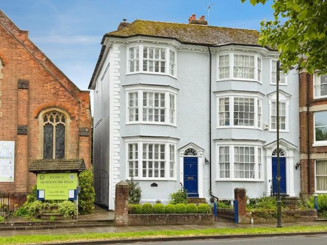 House for sale in Bridgefield, Kent