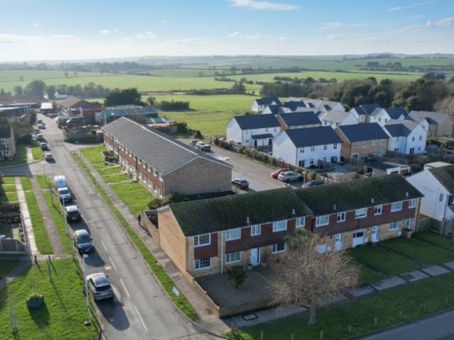 House for sale in Mill Hill, Ash