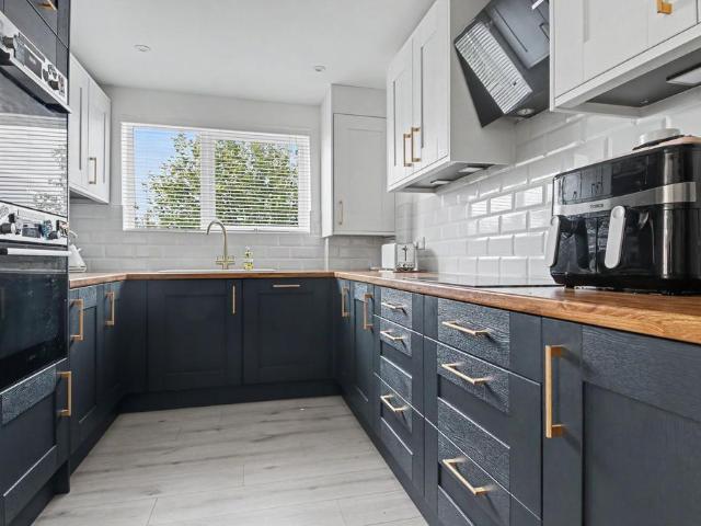 House for sale in Sholing, Southampton