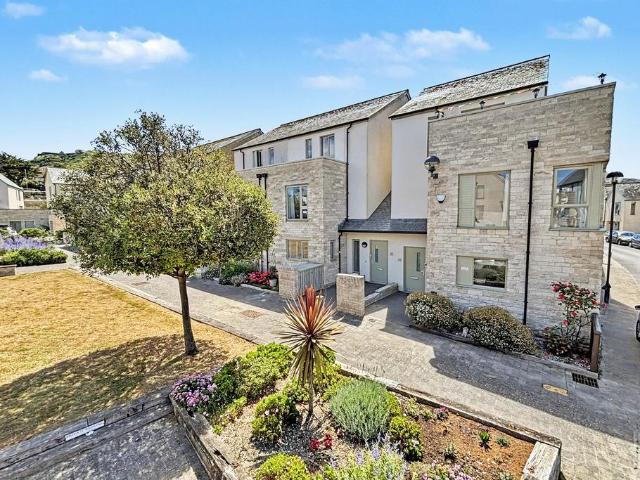House for sale in Portland, East Dorset