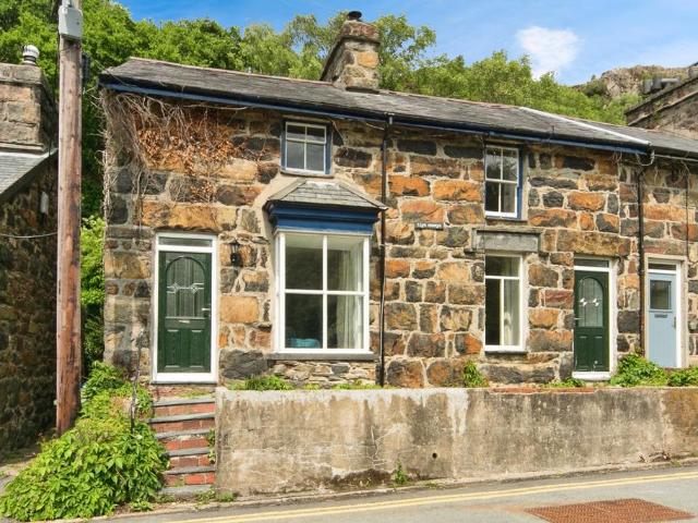 House for sale in Beddgelert, Wales