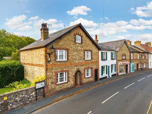 House for sale in Sandwich, Ash