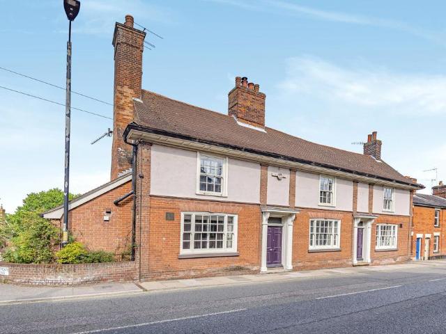 House for sale in Moreton Hall, Chedburgh