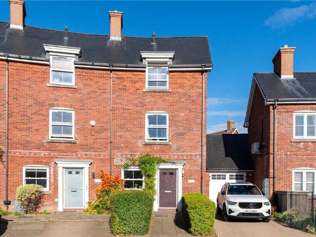 House for sale in Leigh Park, Wimborne Minster