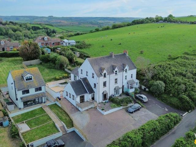 House for sale in Watchet, Somerset