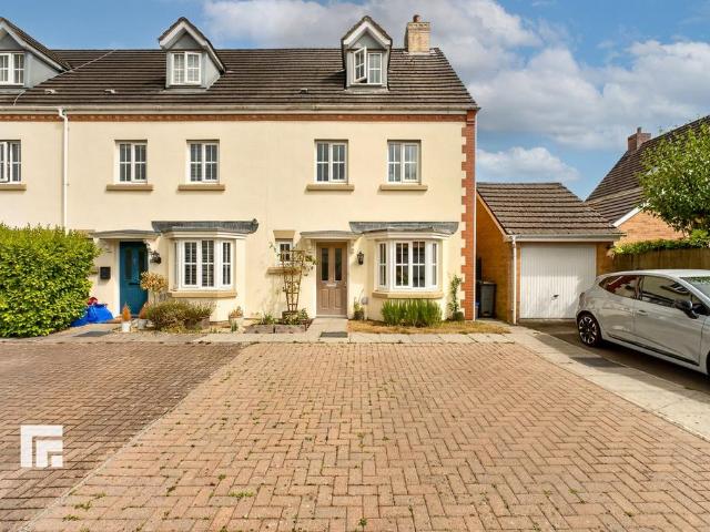 House for sale in Falcon Lodge, Wales