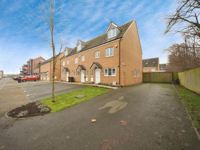 House for sale in Dunstable, Bedfordshire