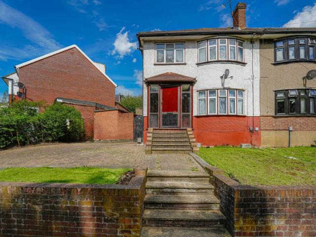 House for sale in Greater London
