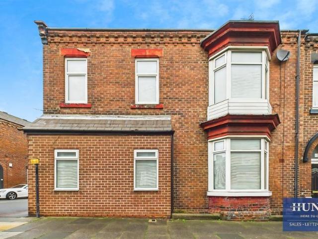 House for sale in Monkwearmouth, Sunderland