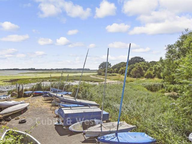 House for sale in Spring Vale, Hampshire