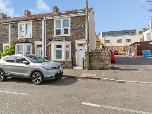 House for sale in Kingswood, South Gloucestershire