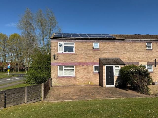 House for sale in Houghton Regis, Bedfordshire