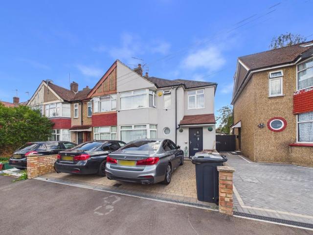 House for sale in London Borough of Hounslow, Greater London