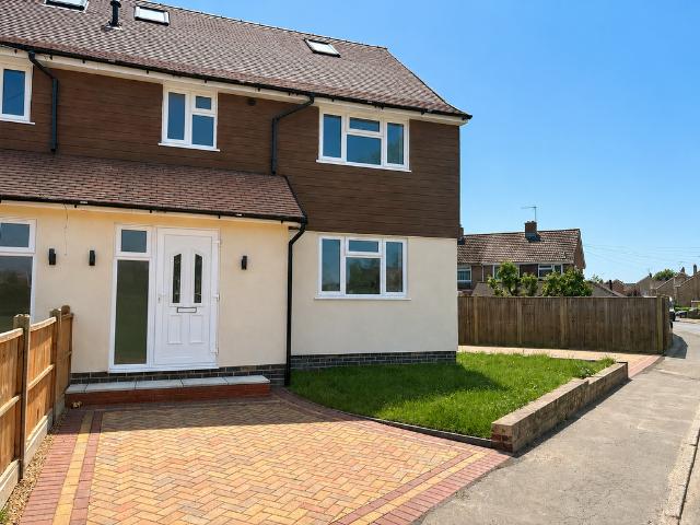 House for sale in Midway, Kent