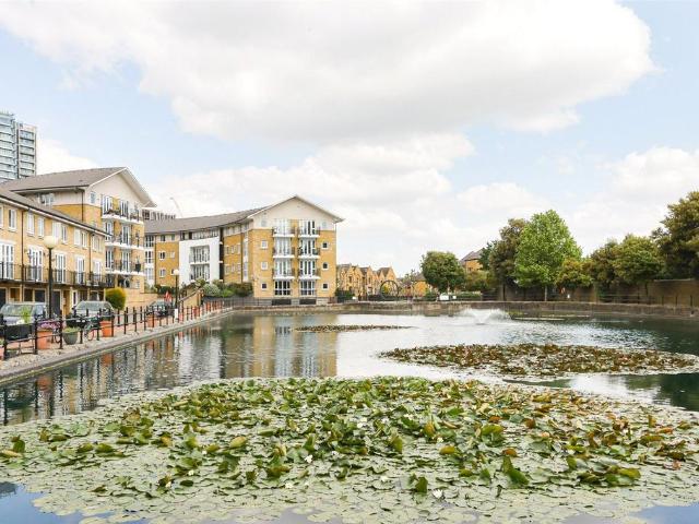 House for sale in St. George in the East, Wapping