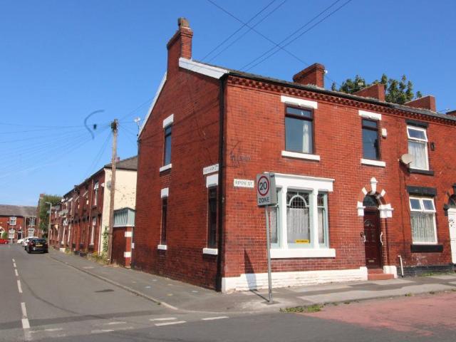 House for sale in Hurst, Greenheys